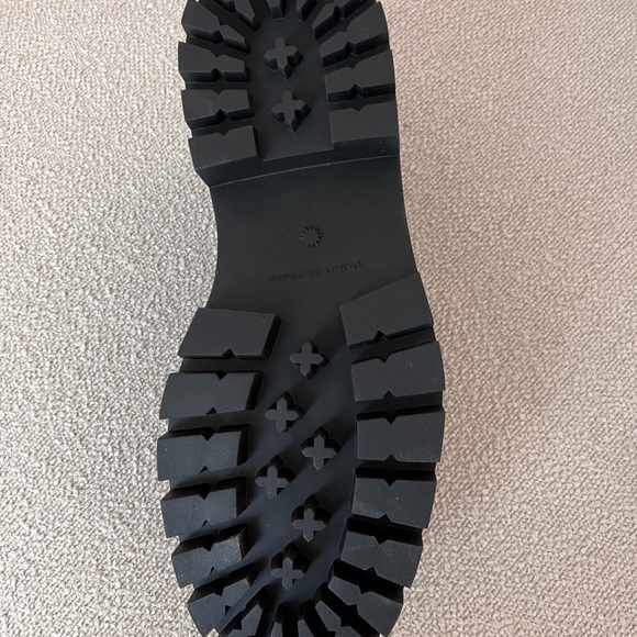 Stuart Weitzman ULTRA LUG TASSEL LOAFER size 9 - Picture 7 of 9